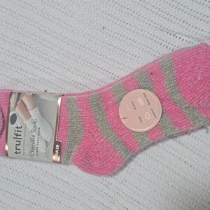 TruFit Pink and Gray Chenille Socks